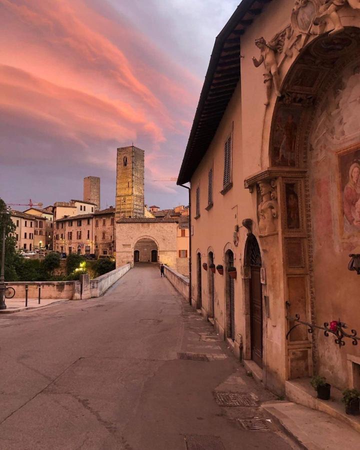 Mini Appartamento "Il Nido Del Picchio" Ascoli Piceno Eksteriør bilde